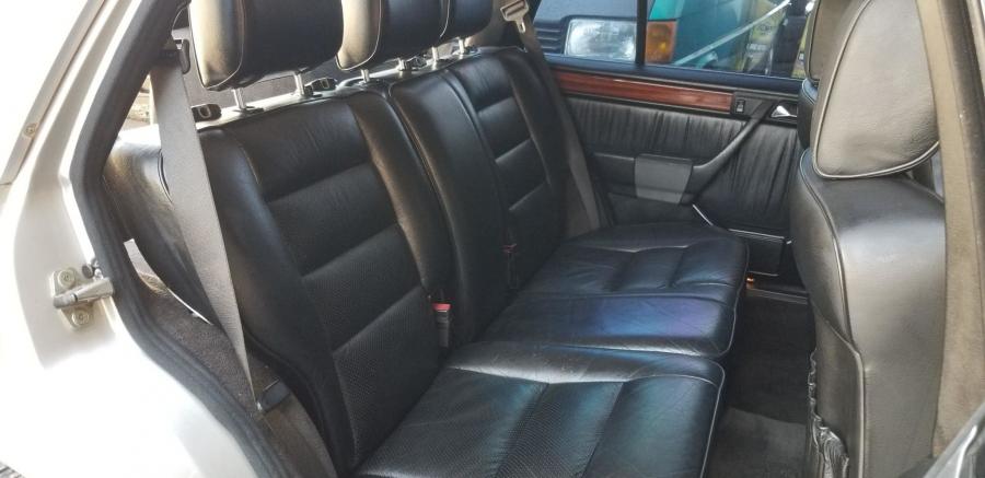 Интерьер Mercedes-Benz 300 TE 4Matic (S124) 1993 года  (фото 64 из 89)